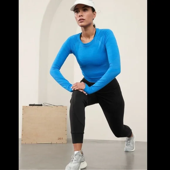 ATHLETA - Picture 2 of 15